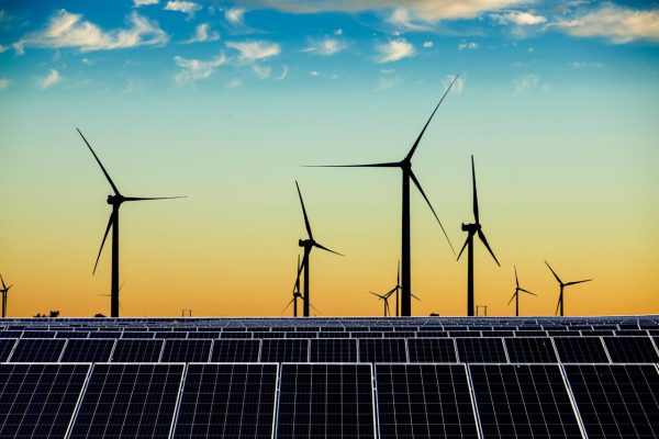 India Coal Giant Will Invest $3 Billion for Renewables, and Build 1.6-GW Coal-Fired Plant
